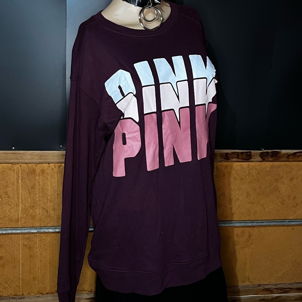 vs pink sweatshirt